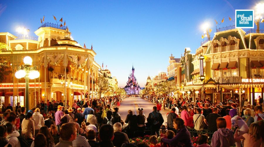 Christmas-Disneyland-paris
