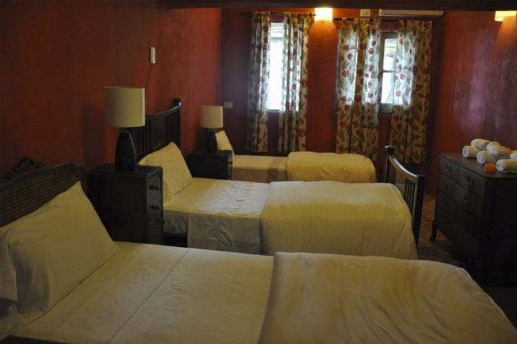 Double Room Los Pirinchos - Estancia Don Joaquín - Esquina