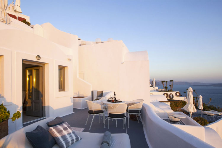 Ikies Traditional Houses a boutique hotel in Santorini
