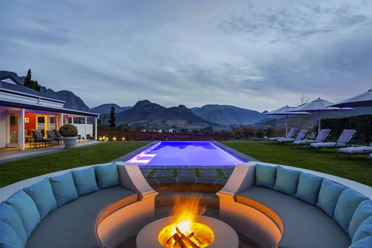 Exterior Common Area - La Providence Guest House - Franschhoek