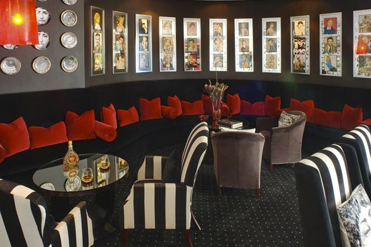 Lobby - No 5 Boutique Art Hotel - Port Elizabeth