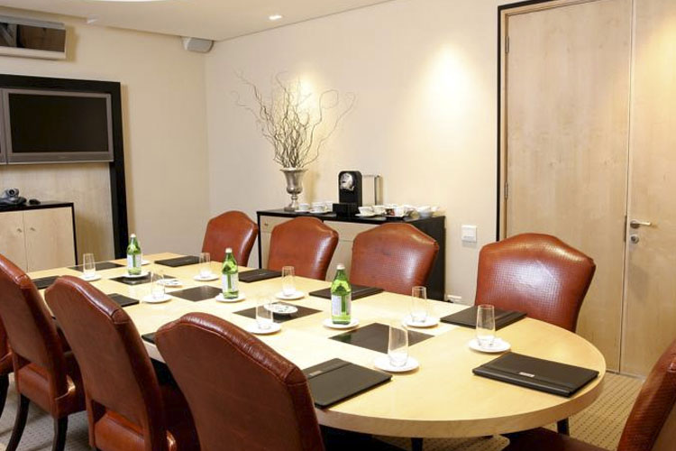 Business Room - No 5 Boutique Art Hotel - Port Elizabeth