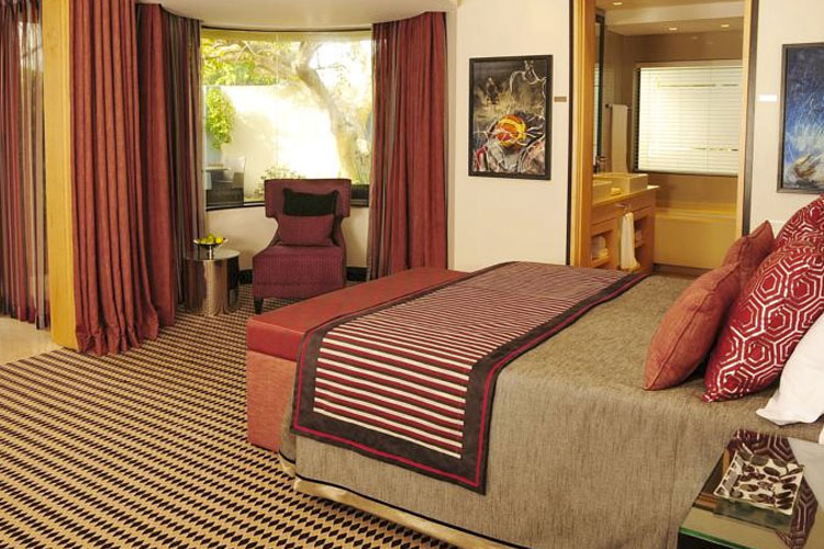 Double Room - No 5 Boutique Art Hotel - Port Elizabeth