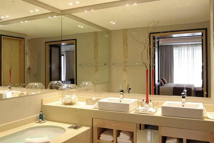 Bathroom - No 5 Boutique Art Hotel - Port Elizabeth