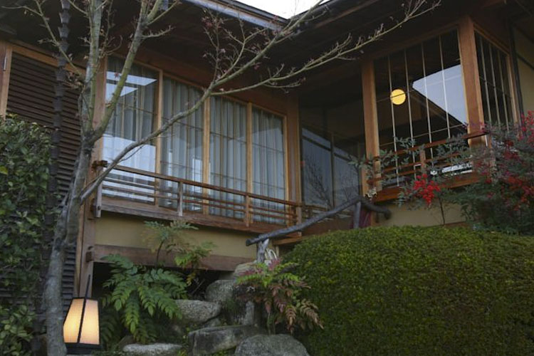 Facade - Sekitei - Hatsukaichi
