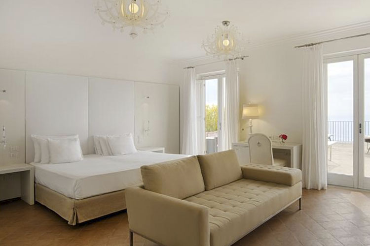 Junior Suite with Terrace - Grand Hotel Convento di Amalfi - Côte amalfitaine