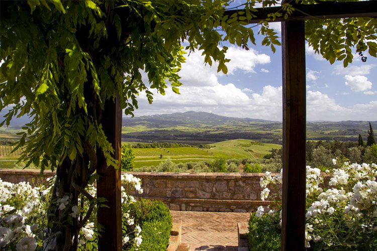 Exterior - Castello Banfi - Montalcino 
