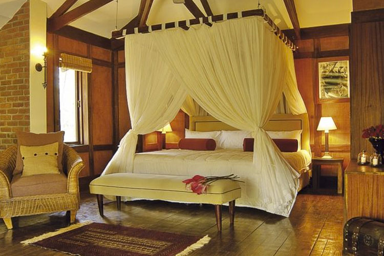 Double Room - Arusha Coffee Lodge - Arusha