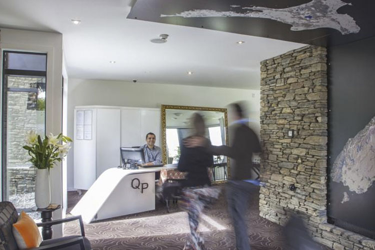 Reception - Queenstown Park Boutique Hotel - Queenstown