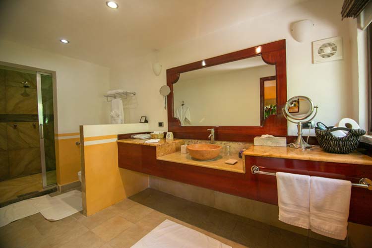 Queen Suite - Boutique Hotel Quinta Chanabnal - Palenque