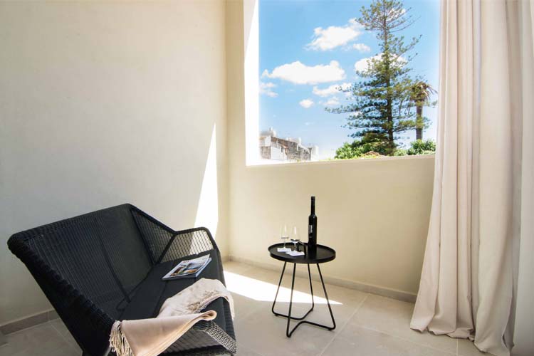Room Grand Deluxe with terrace - Casa Ládico - Mahón 