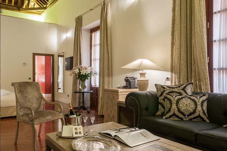 Junior Suite - Hotel Boutique Palacio Pinello - Sevilla