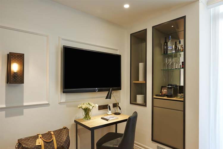 Superior Room - Hotel The Serras - Barcelona