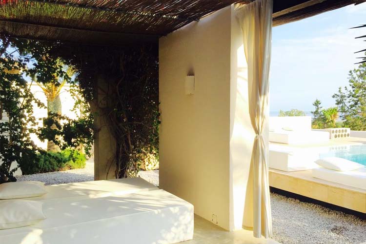 Terrace - Los Jardines de Palerm - San José