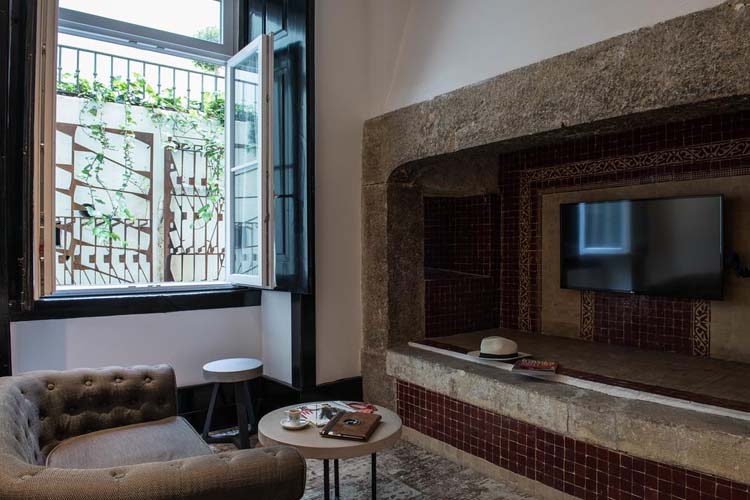 Deluxe Triple Room - AlmaLusa Baixa/Chiado - Lissabon