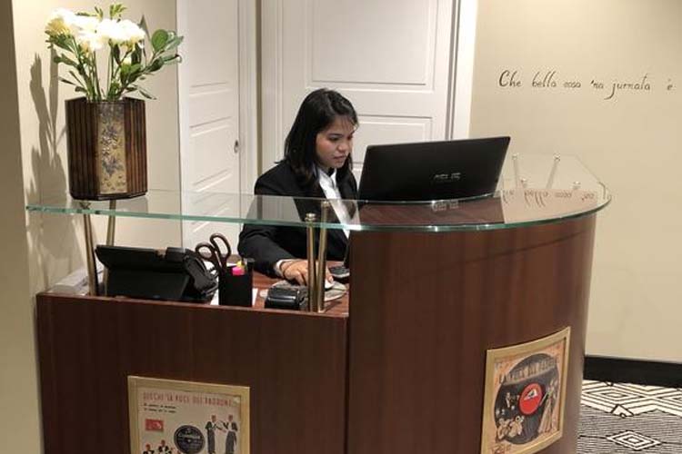 Reception - Caruso Place Boutique - Nápoles