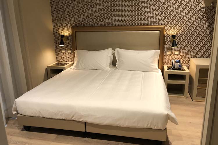 Classic Room - Caruso Place Boutique - Nápoles