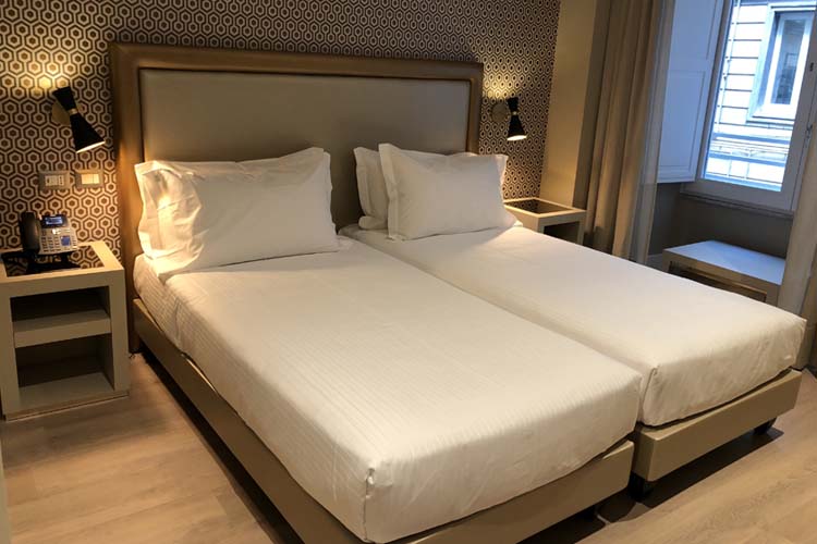 Classic Room - Caruso Place Boutique - Nápoles