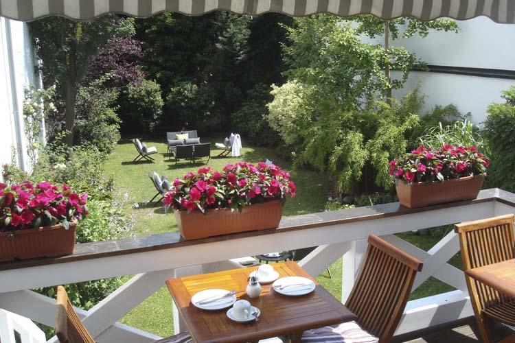Balcony - Hotel Sir & Lady Astor - Düsseldorf
