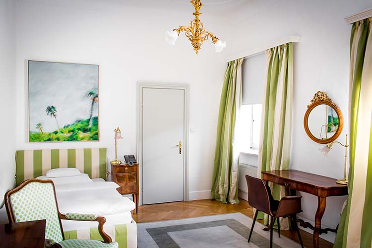 Single Room - Schlossberghotel - Graz