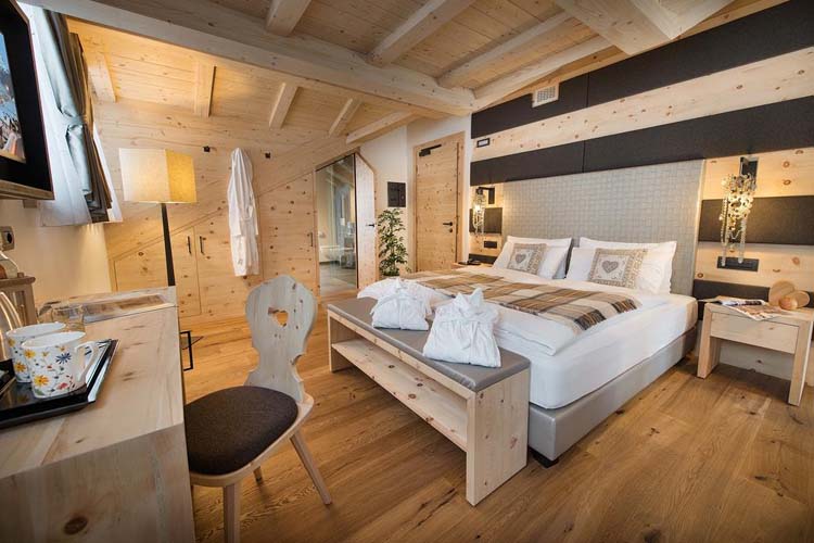 Suite Romantica - Hotel Roberta Alpine - Livigno 