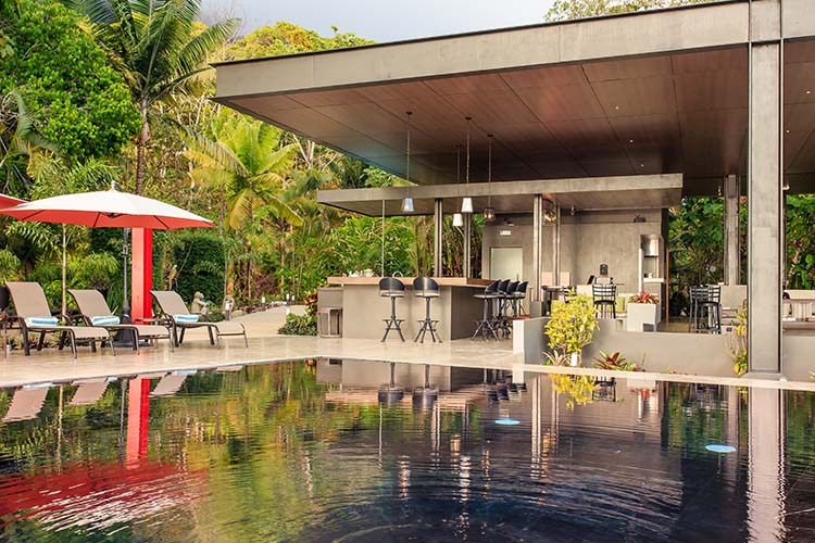Poolside Bar - Rancho Pacífico - Uvita