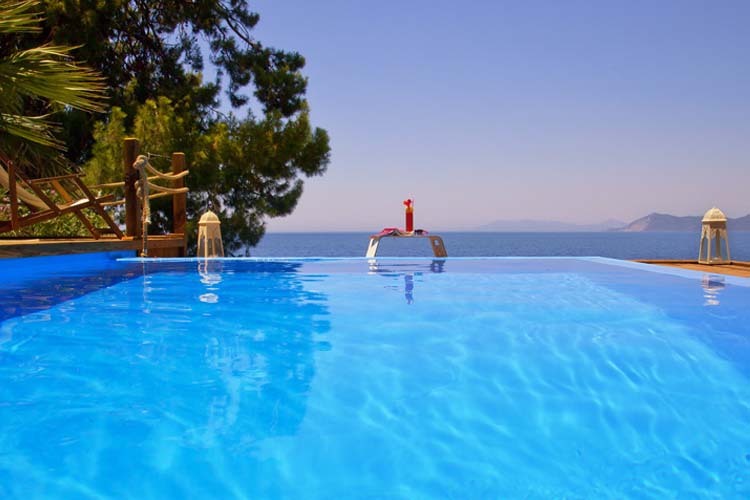 Infinity Pool - Perdue Hotel - Uzunyurt Koyu Faralya