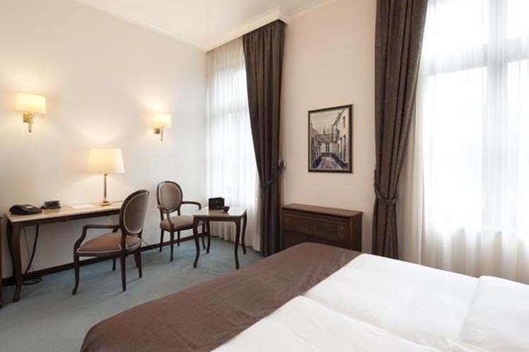 Deluxe Business Room - Kasteel Solhof - BELGIUM