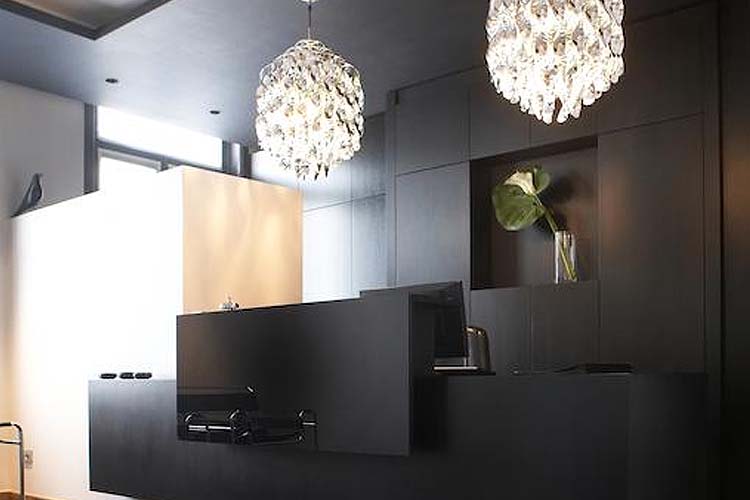 Reception - Hotel Domus - BÉLGICA