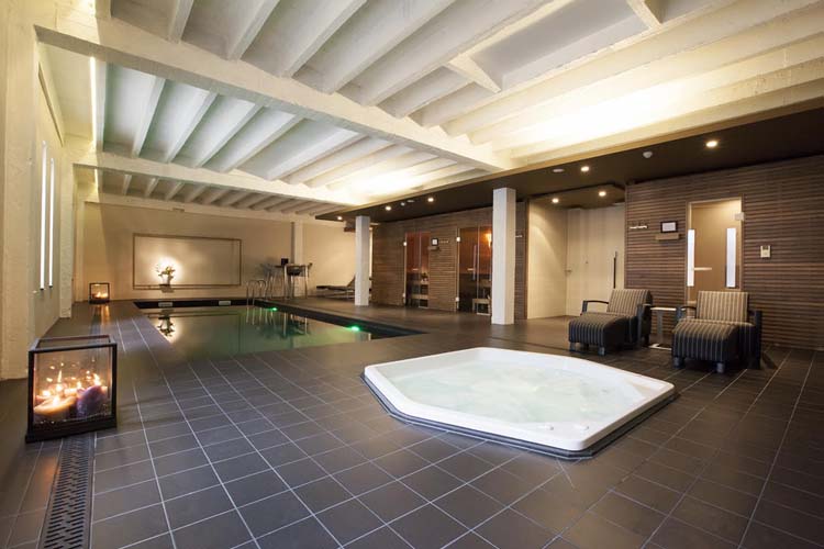 Spa - Hotel Mercure Mechelen Vé - BELGIUM