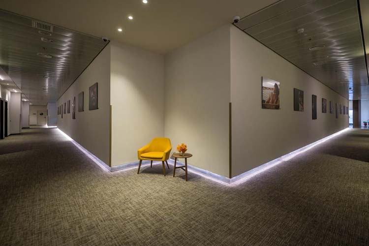 Corridor - La Cappella Haifa - Haifa