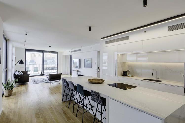 Apartment with Terrace - Renoma - Tel Aviv