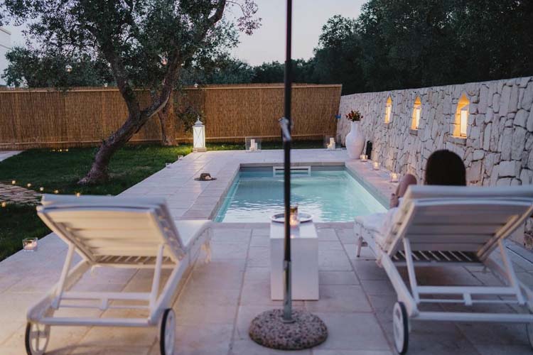 Suite with Private Pool - Masseria Muntibianchi AgriResort - Òtranto