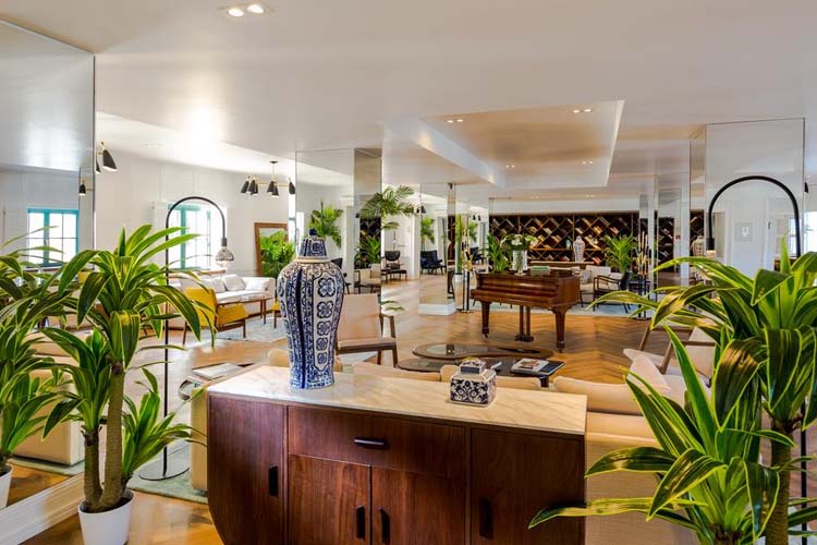 Living Room - Brown Beach House Croatia - Trogir