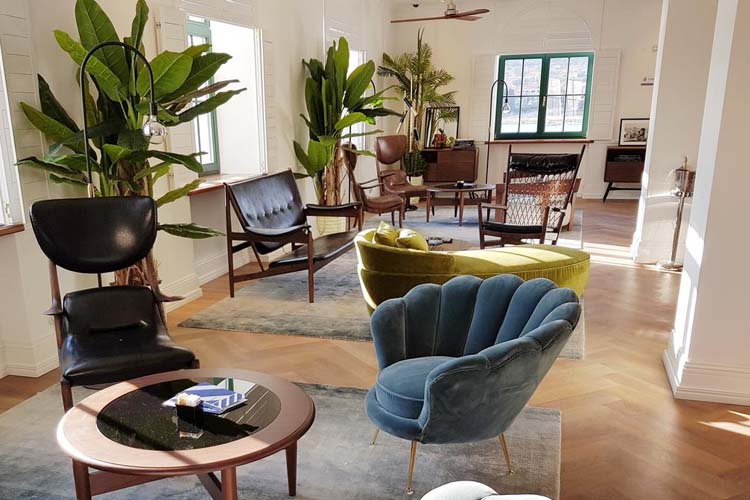 Living Room - Brown Beach House Croatia - Trogir