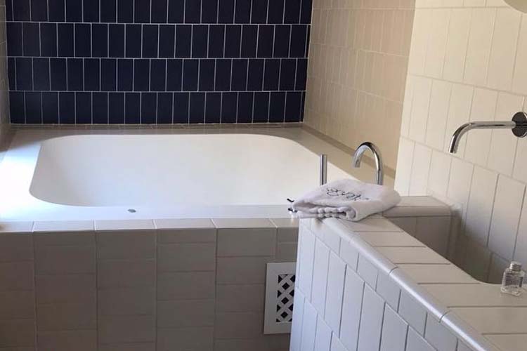 Bathroom - Hotel Santacreu - Tabarca