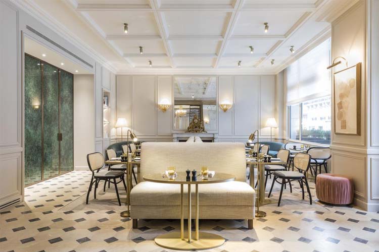 Dining Room - Grand Powers Hotel - Paris