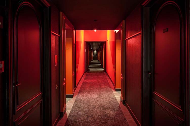 Corridor - Sinner Paris - Paris