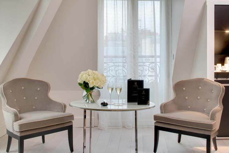Standard Double Suite - La Villa Haussmann - Paris