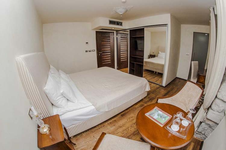 Superior Twin Room - Boutique Hotel Astoria - Kotor