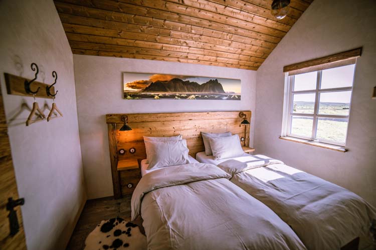 TORFBAER Accommodates up to 2 guests - Torfhus Retreat - Selfoss