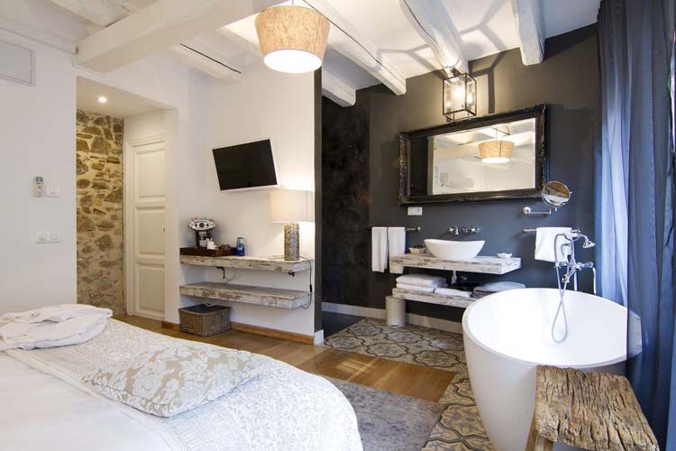 Double Room Terrace - Boutique Hotel Casa Granados - Costa Brava