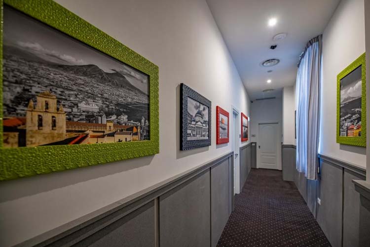 Corridor - Villa Elisio Hotel & Spa - Naples