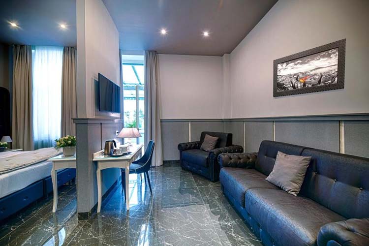 Junior Suite with Sauna - Villa Elisio Hotel & Spa - Naples