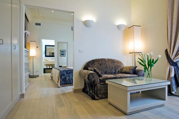  Junior Suite - Hotel Palazzo Decumani - Nápoles