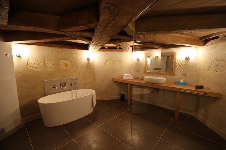 Privilege Room - Chateau de Perreux - Nazelles-Négron