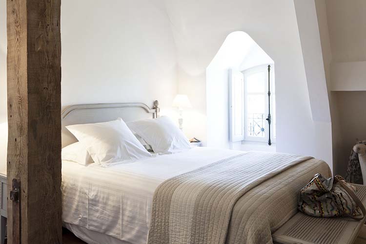 Suite Mansard Roof - Château Les Carrasses - Quarante