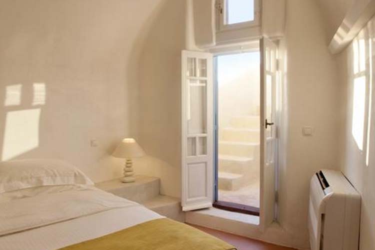 Bedroom - Oia Mansion - Oia