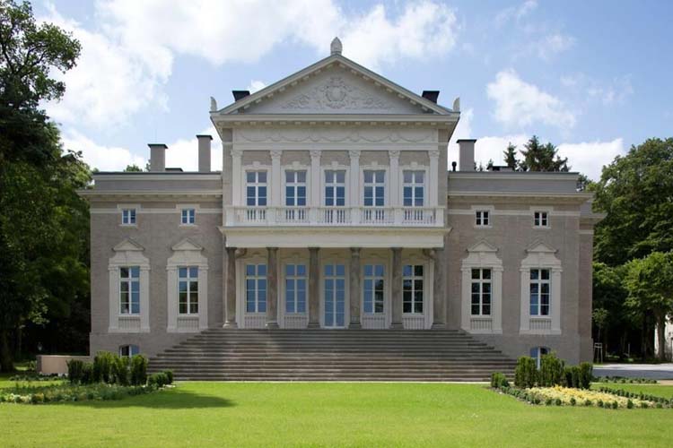 Facade - Manowce Palace - Nowe Warpno