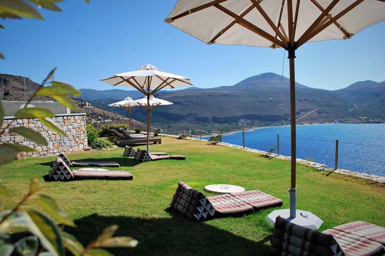 Garden - Petra & Fos Boutique Hotel & Spa - Itylo